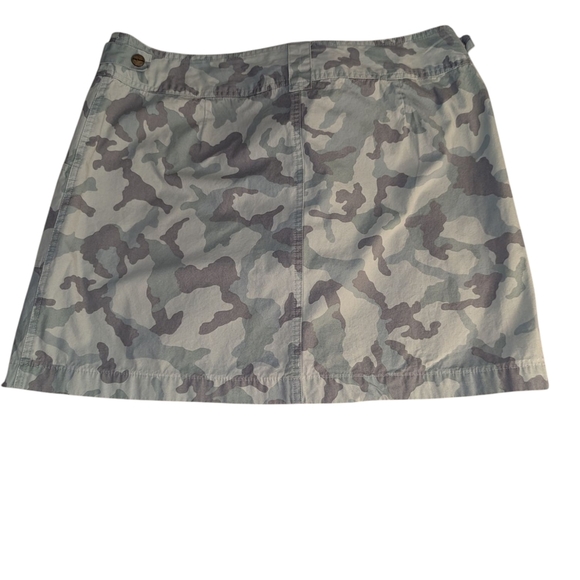Daisy Fuentes Camouflage Mini Skirt Size 10 - Picture 5 of 7